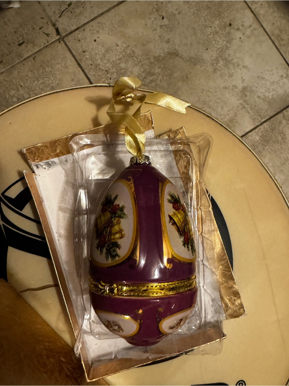 Musical decoration  Egg vintage